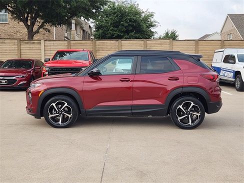 Used 2022 Chevrolet TrailBlazer RS w/ Convenience Package FWD image 12