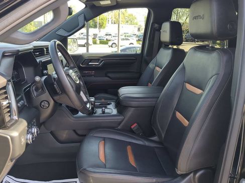 Used 2023 GMC Sierra 1500 AT4 w/ AT4 Premium Package AWD/4WD image 23