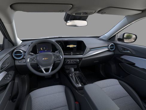 New 2026 Chevrolet Trax LT w/ Driver Confidence Package FWD image 15