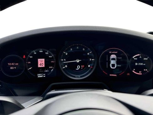 Used 2020 Porsche 911 Carrera 4S image 28