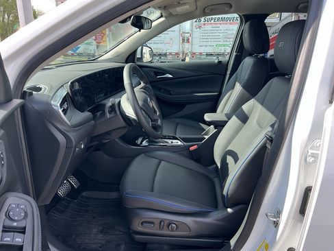 New 2026 Buick Encore GX Sport Touring AWD/4WD image 17