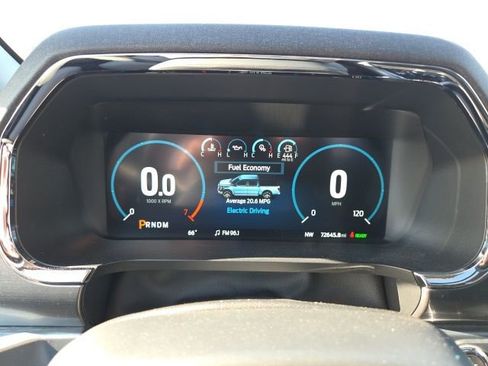 Used 2021 Ford F150 Lariat w/ Equipment Group 502A High image 10