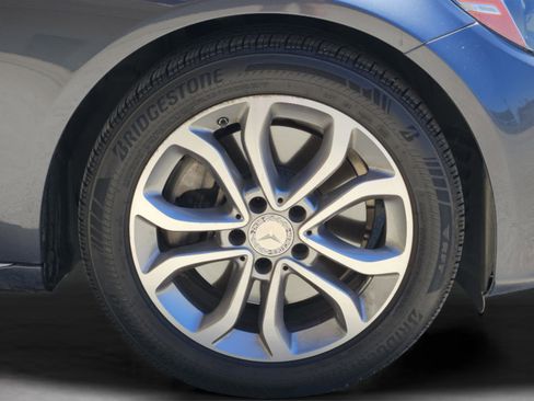 Used 2016 Mercedes-Benz C 300 Sedan image 9