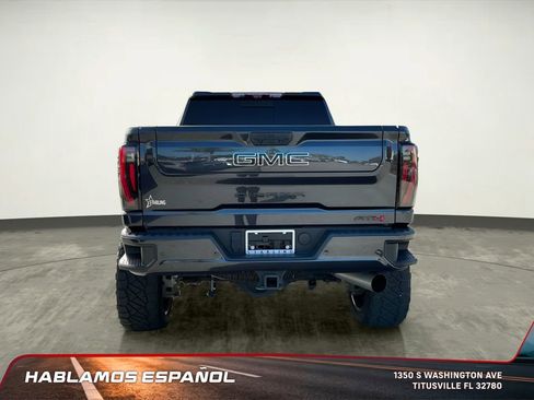 Used 2024 GMC Sierra 2500 AT4 w/ AT4 Premium Plus Package image 7