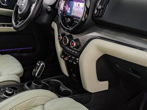 Used 2022 MINI Cooper Countryman S w/ Signature Upholstery Package image 21