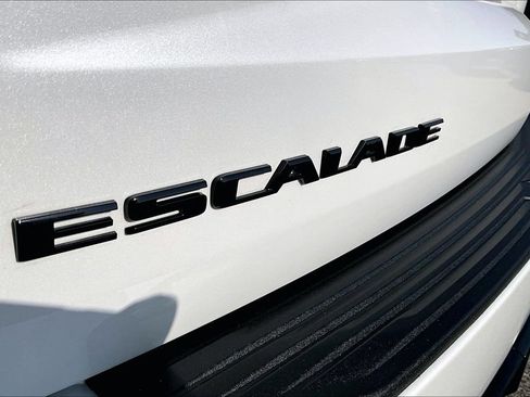 Used 2021 Cadillac Escalade Sport Platinum AWD/4WD image 34