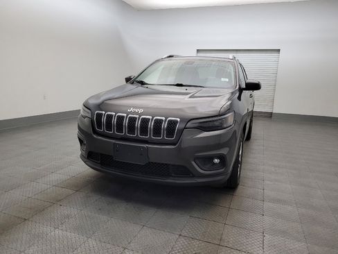 Used 2019 Jeep Cherokee Latitude Plus w/ Comfort/Convenience Group image 15