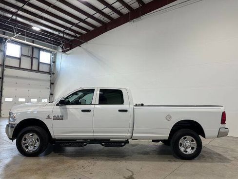 Used 2016 RAM 2500 Tradesman w/ Chrome Appearance Group AWD/4WD image 11