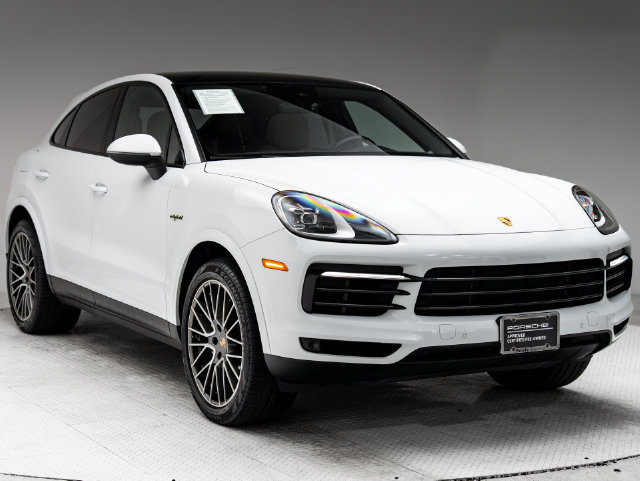 Certified 2023 Porsche Cayenne Platinum Edition AWD/4WD image 35