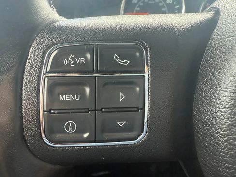 Used 2015 Jeep Wrangler Sport AWD/4WD image 11