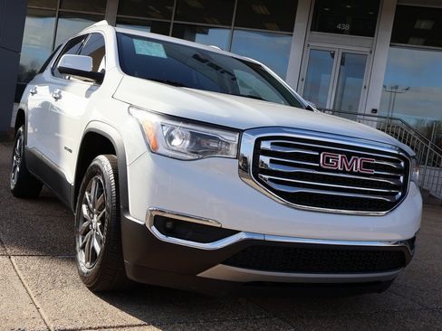Used 2019 GMC Acadia SLT image 7