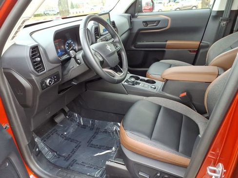 Used 2024 Ford Bronco Sport Outer Banks image 11