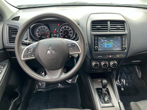 Used 2021 Mitsubishi Outlander Sport ES image 17