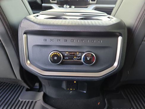 New 2026 Ford Expedition Max Active image 9