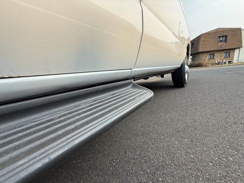 Used 2013 Ford E-250 and Econoline 250 Extended w/ PWR Group image 31