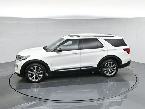 Certified 2025 Ford Explorer Platinum w/ Ultimate Package image 53