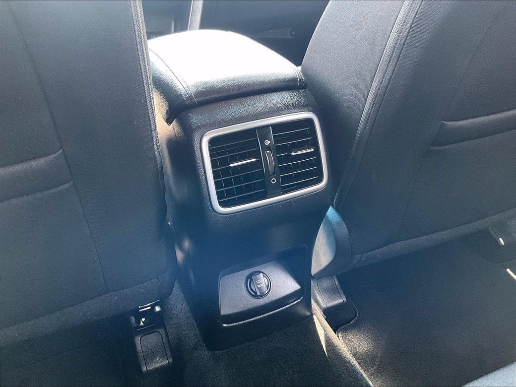 Used 2020 Kia Sportage LX FWD image 33