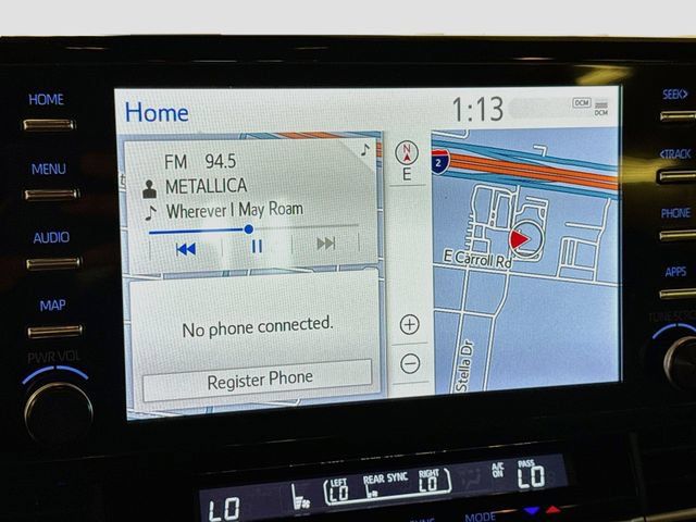 Used 2023 Toyota Sienna XLE w/ XLE Plus Package FWD image 15