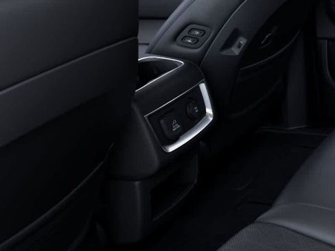 New 2026 Kia Carnival SX w/ SX Dark Edition Package FWD image 26