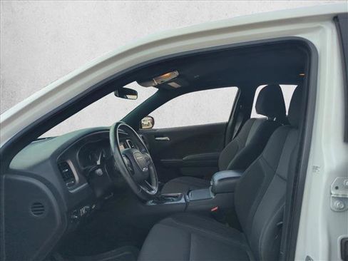 Used 2019 Dodge Charger SXT w/ Plus Group image 13