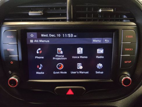 Used 2022 Kia Soul LX w/ Technology Package image 25