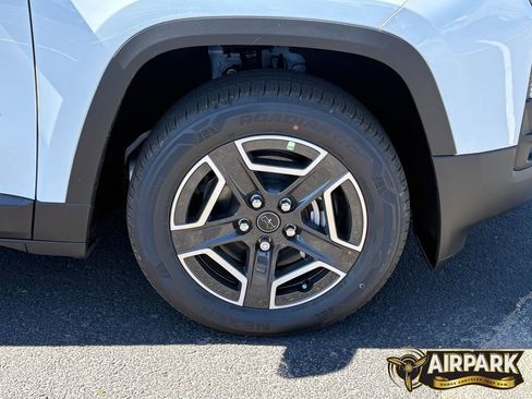 New 2026 Jeep Cherokee Limited image 9