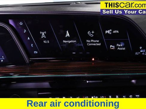 Used 2021 Cadillac Escalade Premium Luxury w/ LPO, Illumination Package RWD image 23
