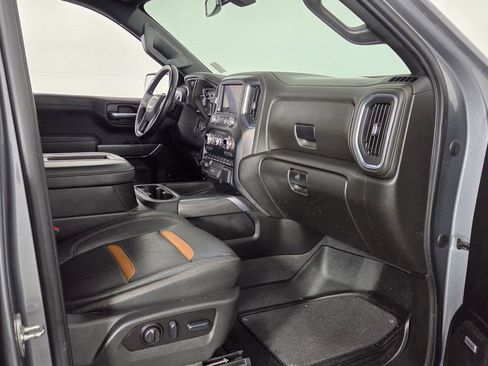 Used 2022 GMC Sierra 1500 AT4 w/ AT4 Carbonpro Edition AWD/4WD image 31