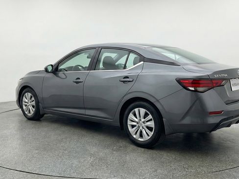 Used 2025 Nissan Sentra S image 6