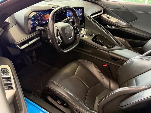 Used 2021 Chevrolet Corvette Stingray Convertible w/ 1LT RWD image 11