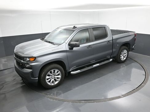 Used 2020 Chevrolet Silverado 1500 Custom w/ Custom Value Package image 42