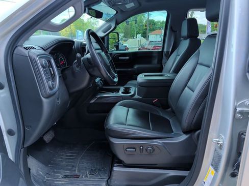 Used 2021 Chevrolet Silverado 3500 LTZ w/ LTZ Premium Package AWD/4WD image 12