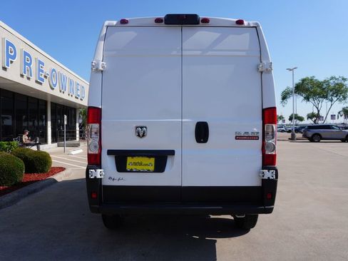 Used 2019 RAM ProMaster 2500 FWD image 5