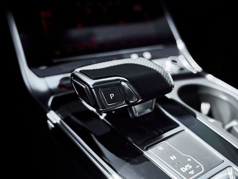 Used 2022 Audi RS 6 AWD/4WD image 76