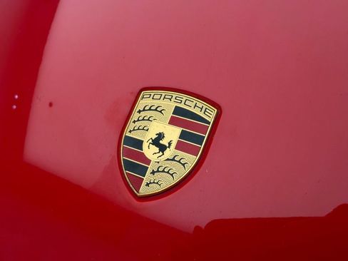 Used 2016 Porsche Cayman GT4 RWD image 19