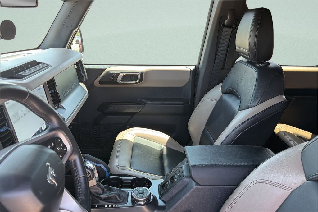 Used 2024 Ford Bronco Wildtrak AWD/4WD image 36