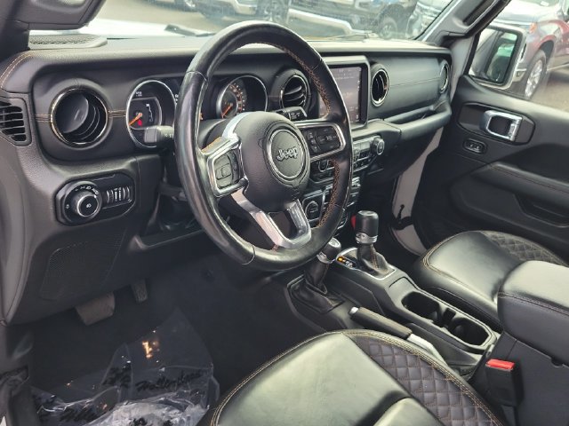 Used 2022 Jeep Wrangler Unlimited Sahara AWD/4WD image 24
