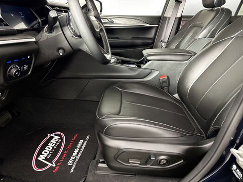 Used 2023 Jeep Grand Cherokee 30th Anniversary image 16