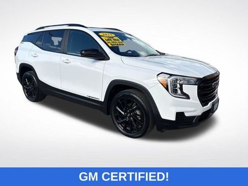 Certified 2023 GMC Terrain SLE w/ Driver Convenience Package image 1