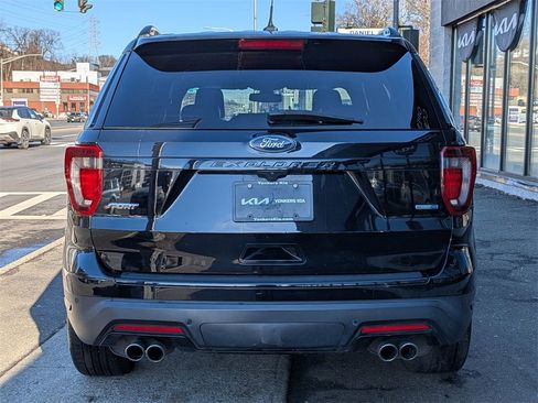 Used 2018 Ford Explorer Sport w/ Equipment Group 401A image 7