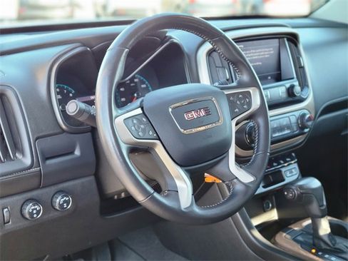 Used 2021 GMC Canyon Denali image 19