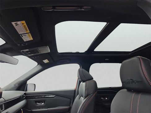 New 2026 Honda Passport TrailSport Elite image 9