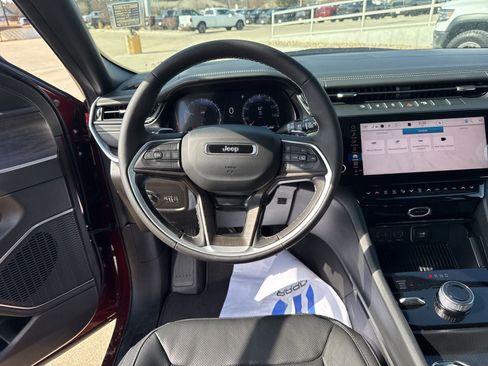 New 2026 Jeep Grand Cherokee Limited image 31