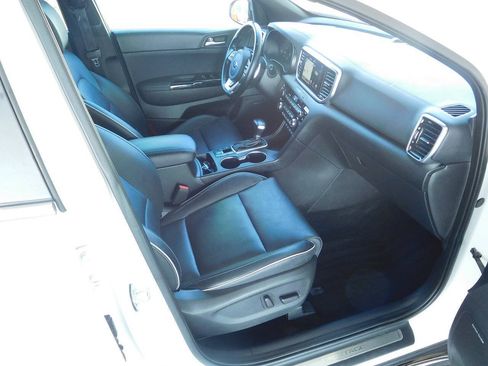 Used 2020 Kia Sportage SX FWD image 11