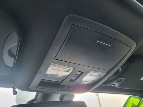 Used 2017 Dodge Challenger R/T w/ Driver Convenience Group image 25