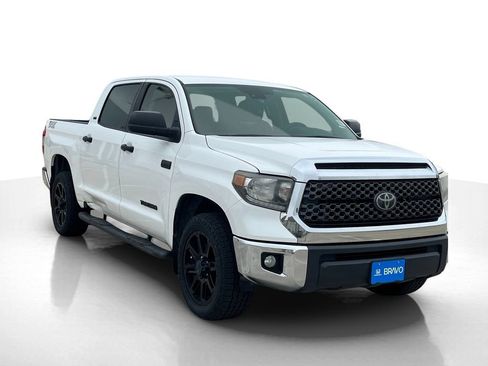 Used 2020 Toyota Tundra SR5 w/ SR5 Upgrade Package RWD image 3