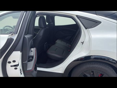 Used 2025 Ford Mustang Mach-E Premium w/ Sport Appearance Package image 22