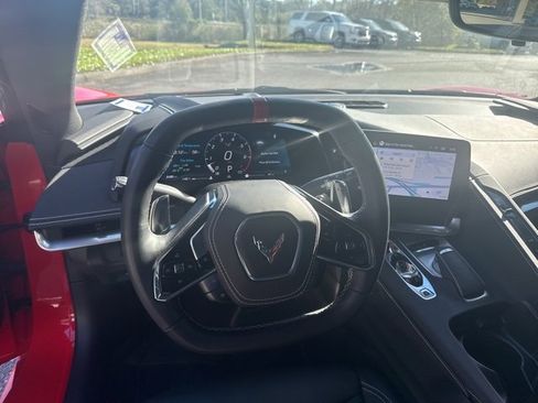 Used 2025 Chevrolet Corvette Stingray Coupe w/ 1LT image 11