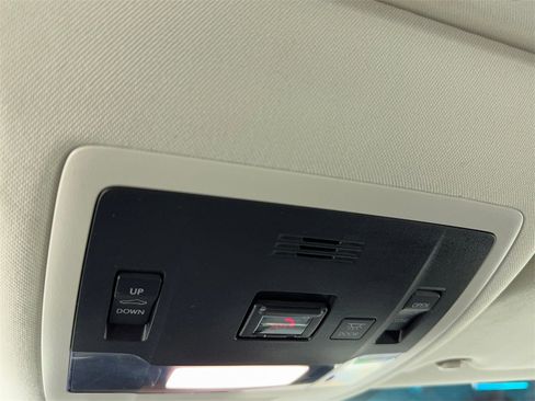 Used 2022 Lexus ES 350 image 33