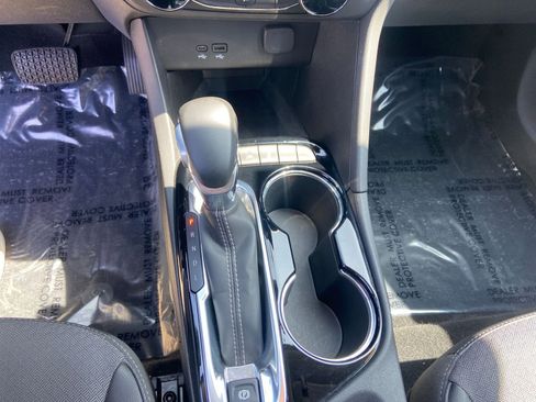 Used 2025 Buick Encore GX Preferred image 41